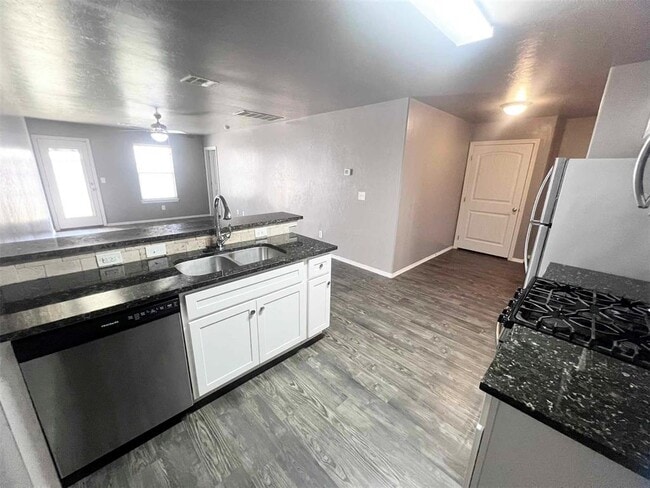 Building Photo - 2165 Buena Vida Ln