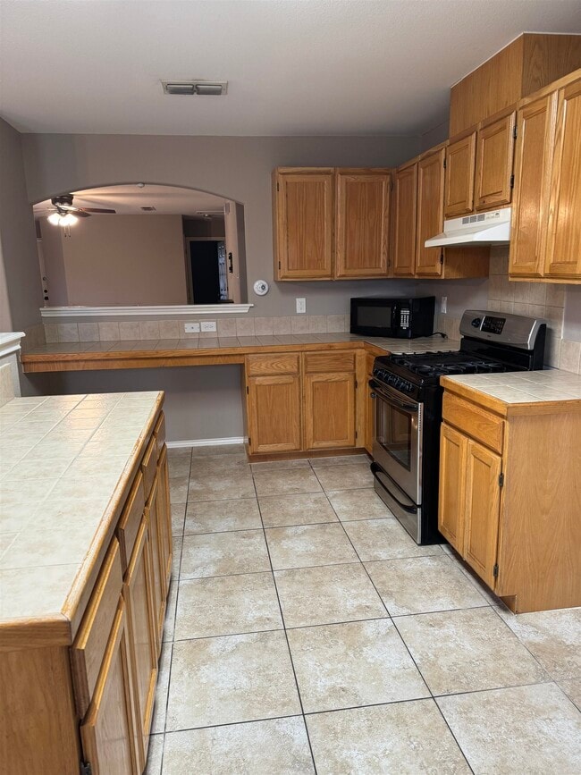 Building Photo - 516 Valdosa Dr
