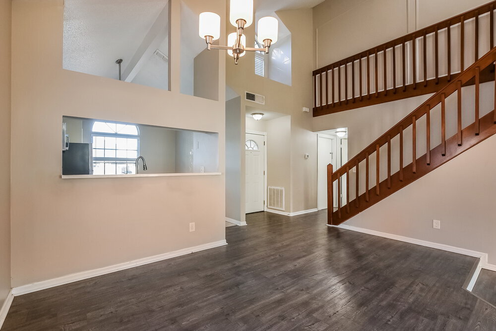 Building Photo - 1871 Meadowgold Ln