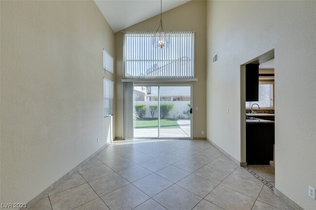 Building Photo - 2193 Eaglecloud Dr