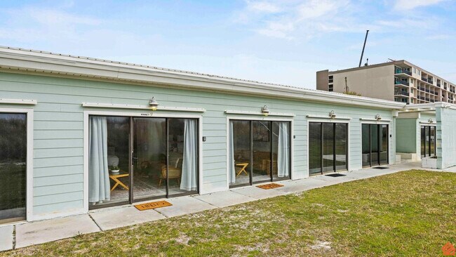 Building Photo - 460 Abalone Ct