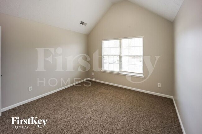 Building Photo - 244 Millstone Dr