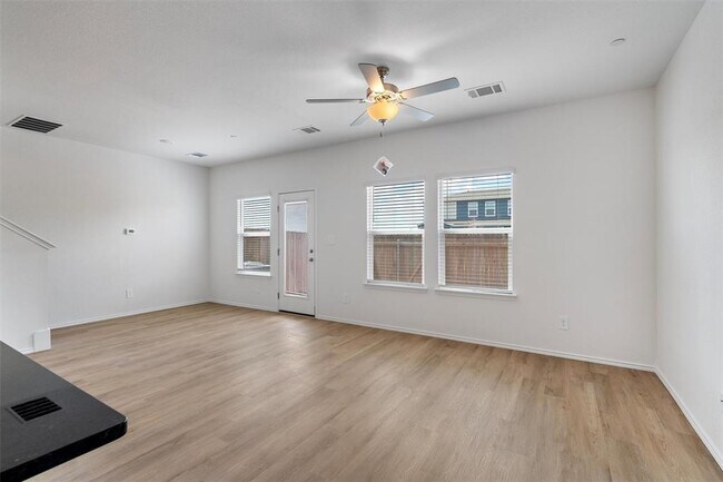 Building Photo - 164 Cinnabar Ln