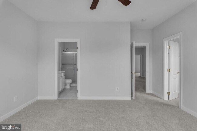 Building Photo - 22855 Oakgrove Rd