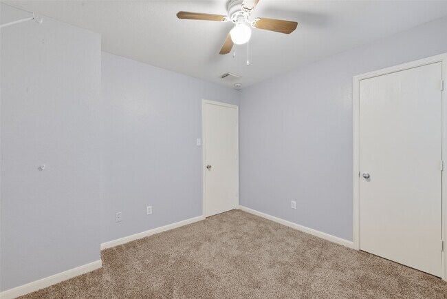 Building Photo - 9219 Pinderfield Ct