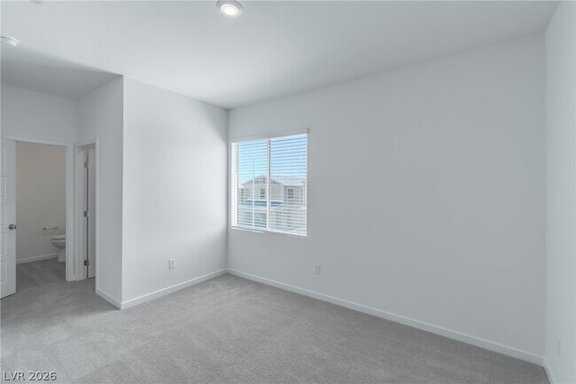 Building Photo - 9946 Kimura Hls Ave