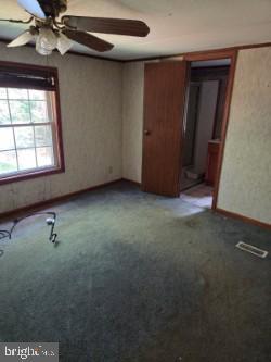 Building Photo - 10 White Pine Ln