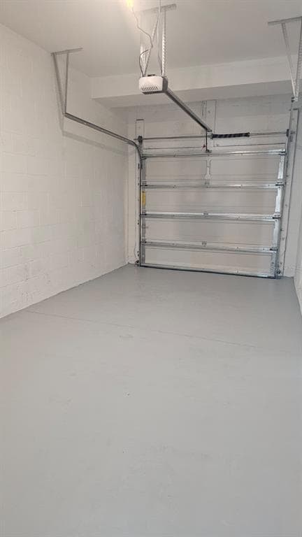 Building Photo - 2739 Skyline Lp