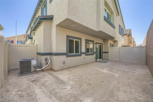 Building Photo - 7865 Pandora Sky St