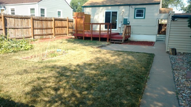 Building Photo - 2317 S Downing St