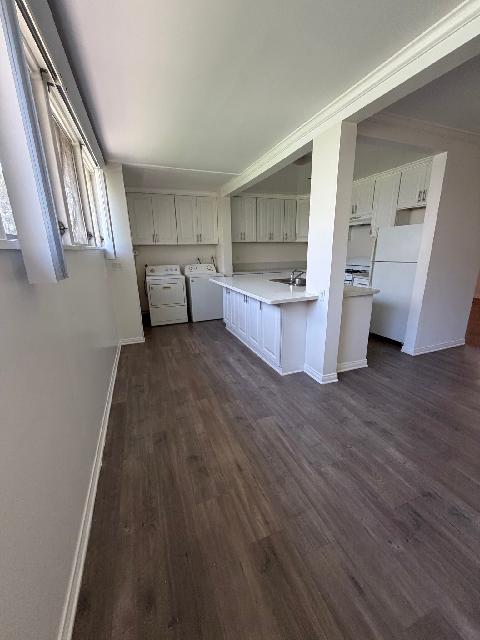 Building Photo - 129 Stonehaven Way