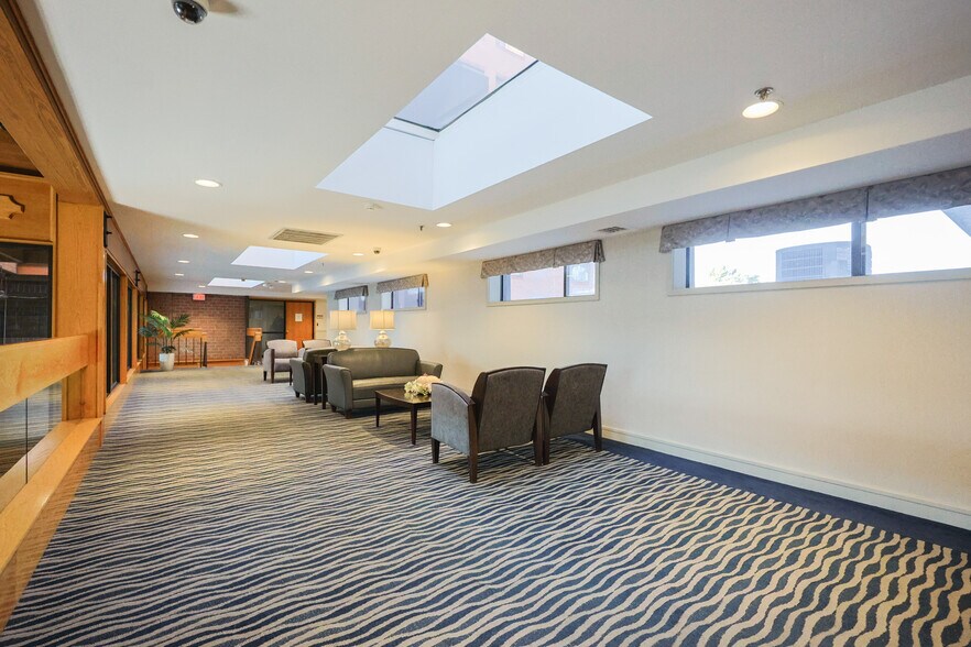Building Photo - 3920 Mystic Valley Pky
