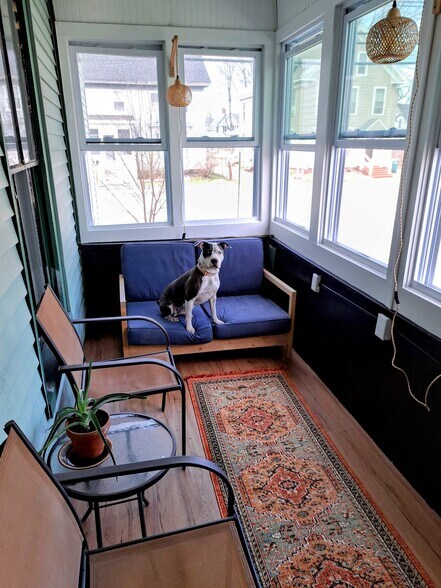 Building Photo - 357 Portland St