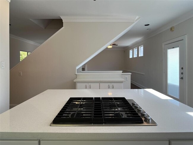 Building Photo - 5899 Fairdale Ln