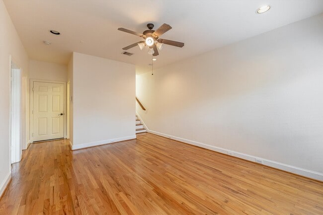 Building Photo - 308 Grove St