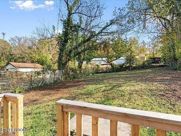 Building Photo - 2116 Mitchell St