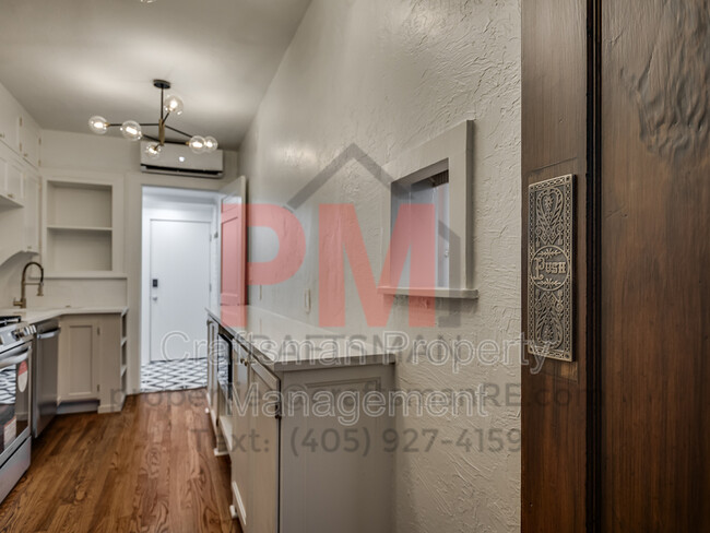 Building Photo - 1712 N Pennsylvania Ave