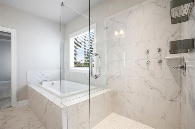 Building Photo - 3052 Louella Creek Trace