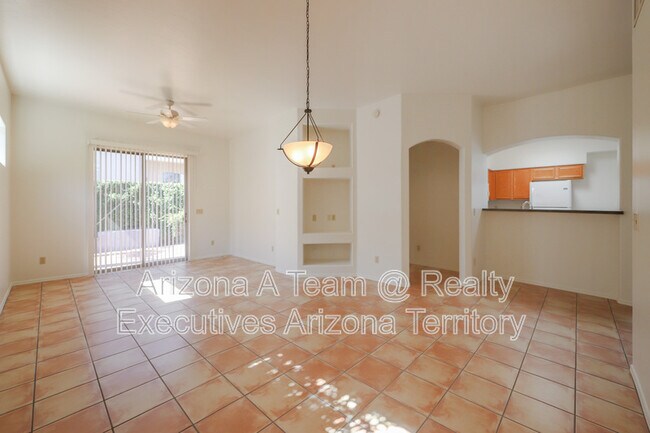 Building Photo - 7332 E Cll Infinito