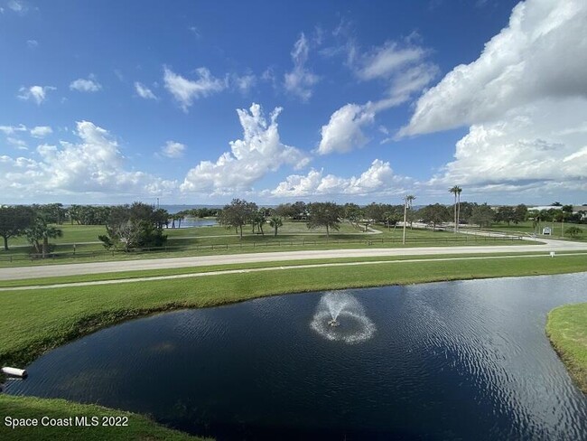 Building Photo - 732 Bayside Dr
