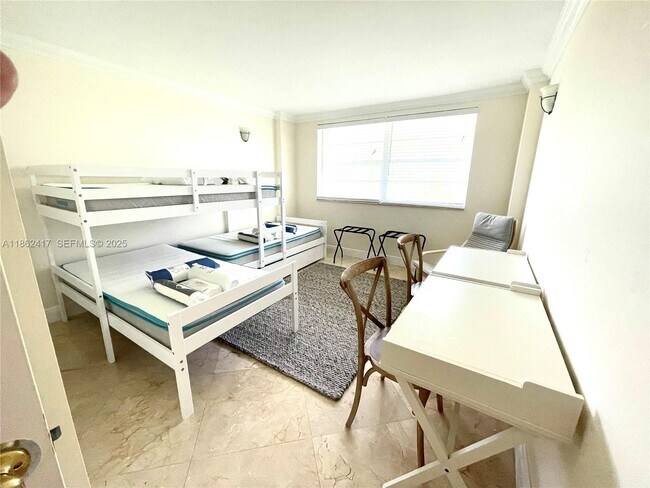 Building Photo - 177 Ocean Ln Dr