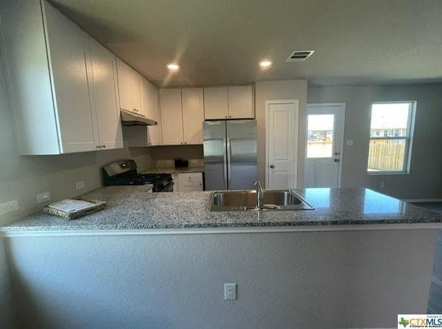 Building Photo - 450 Blue Stem Rd