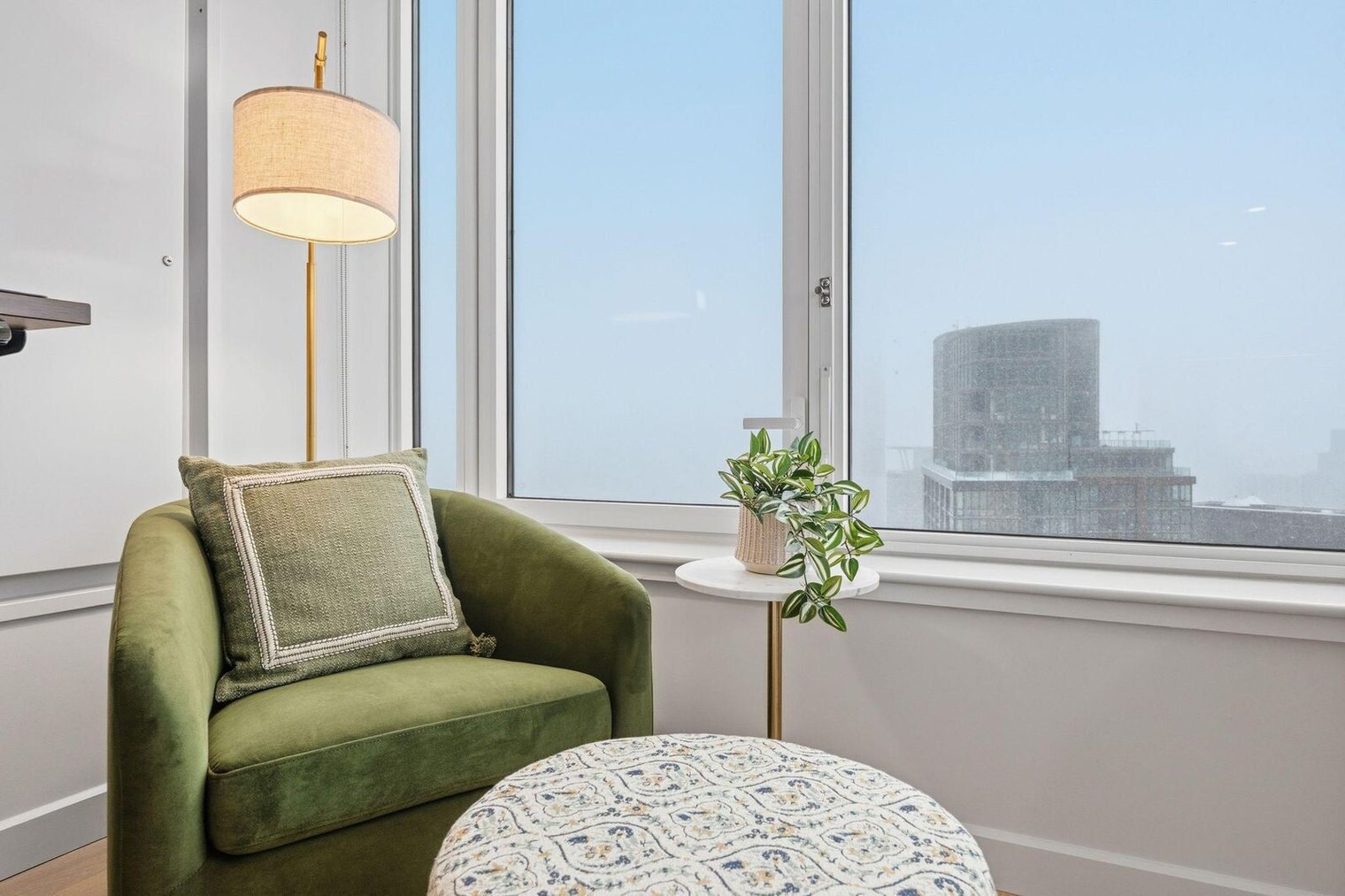 Building Photo - 16 Dupont St