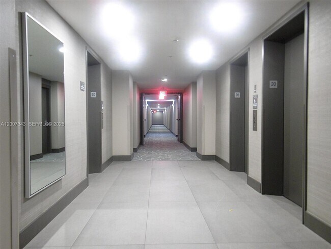 Building Photo - 770 Claughton Island Dr