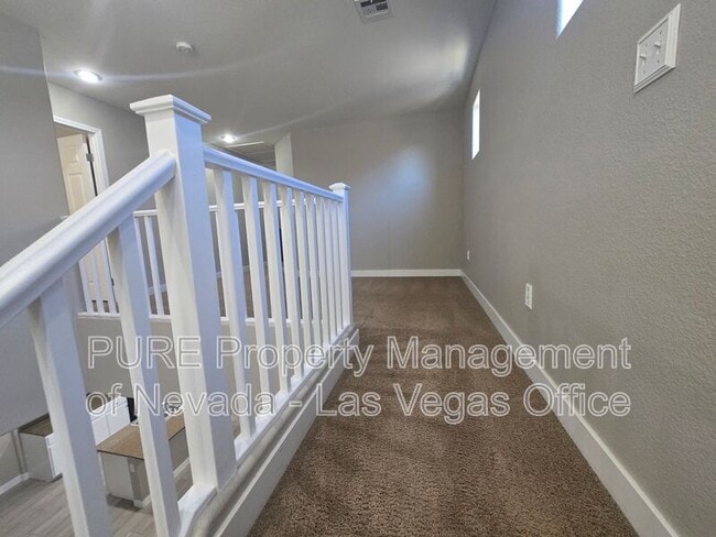 Building Photo - 9389 Black Wolf Ave