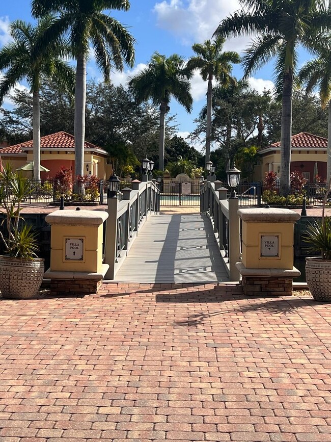 Building Photo - Villagio Rental Available!