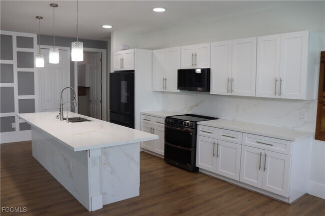 Building Photo - 1857 NW 36th Pl