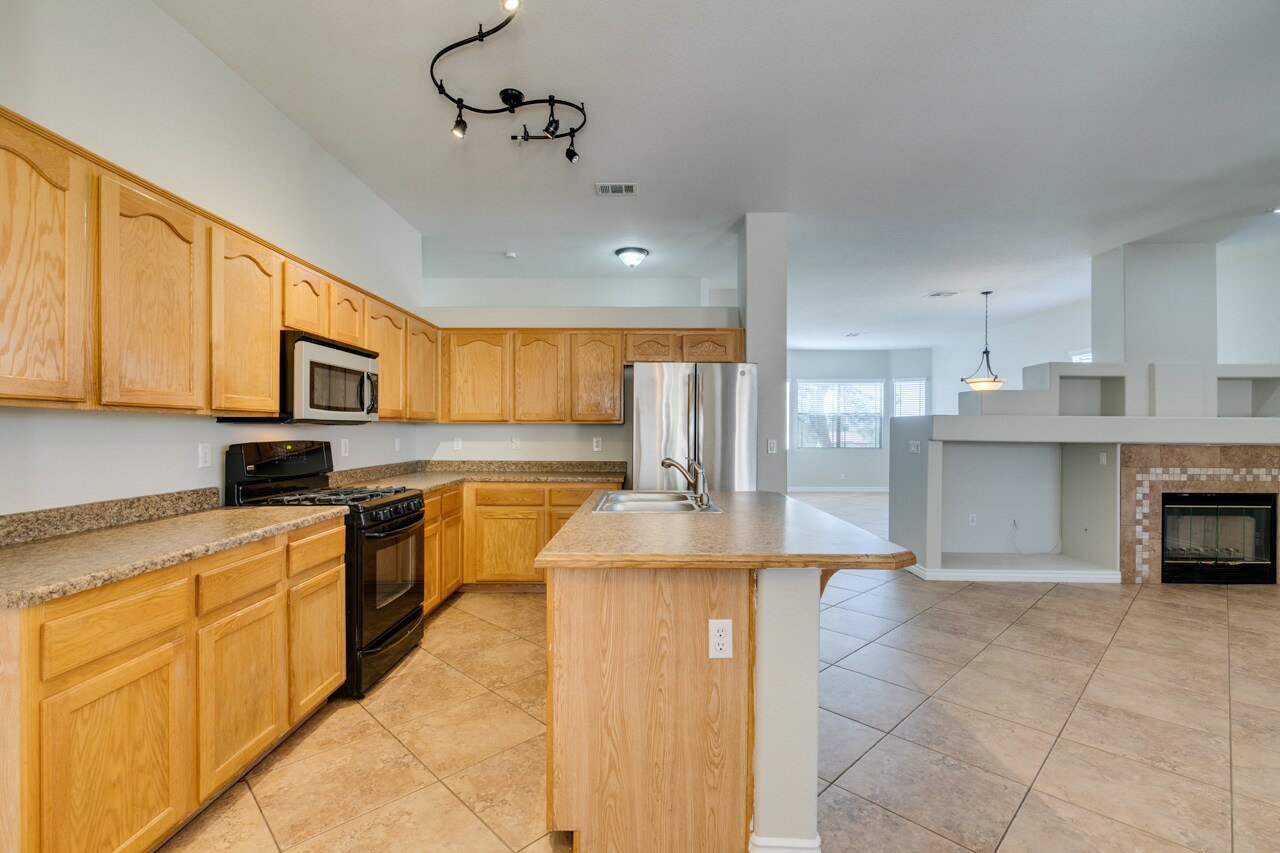Building Photo - 1404 Pullman Pointe Ct