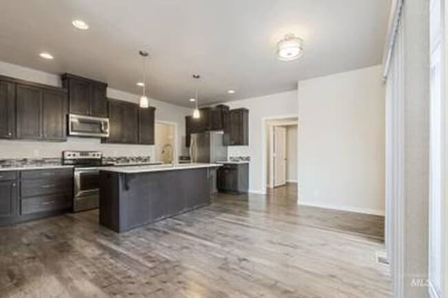 Building Photo - 3 bed, 3 bath townhome will be ready in May for you