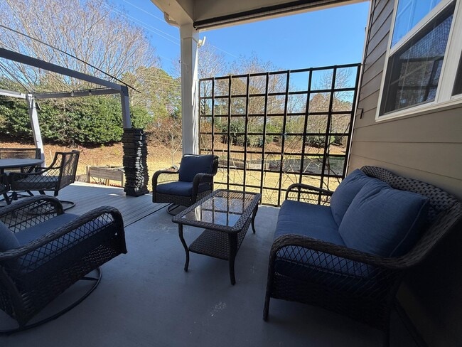 Building Photo - 505 Sweet Laurel Ln