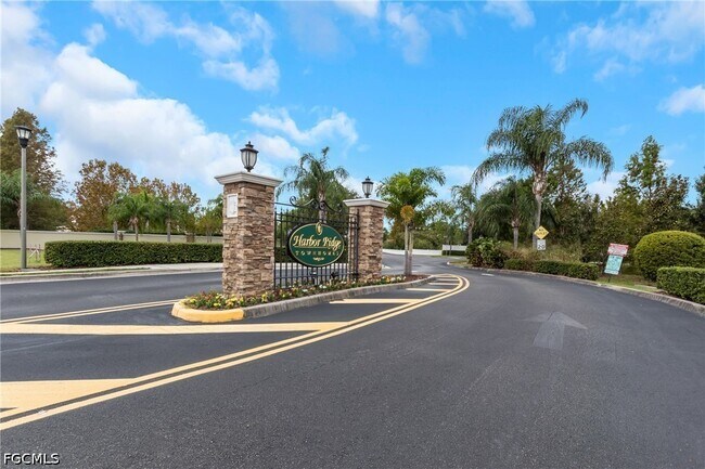Building Photo - 368 Harbor Ridge Dr