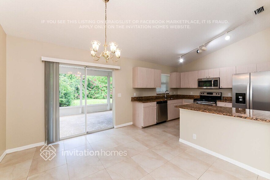 Building Photo - 7348 Linden Ln