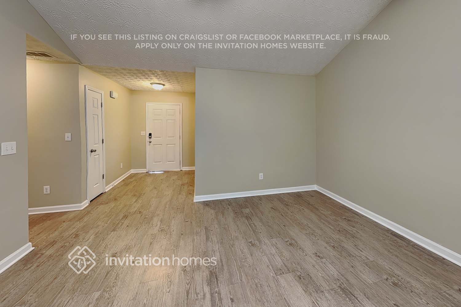 Building Photo - 898 Kendall Park Dr