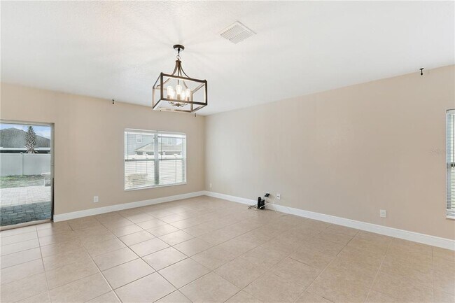 Building Photo - 2227 Napone Ln