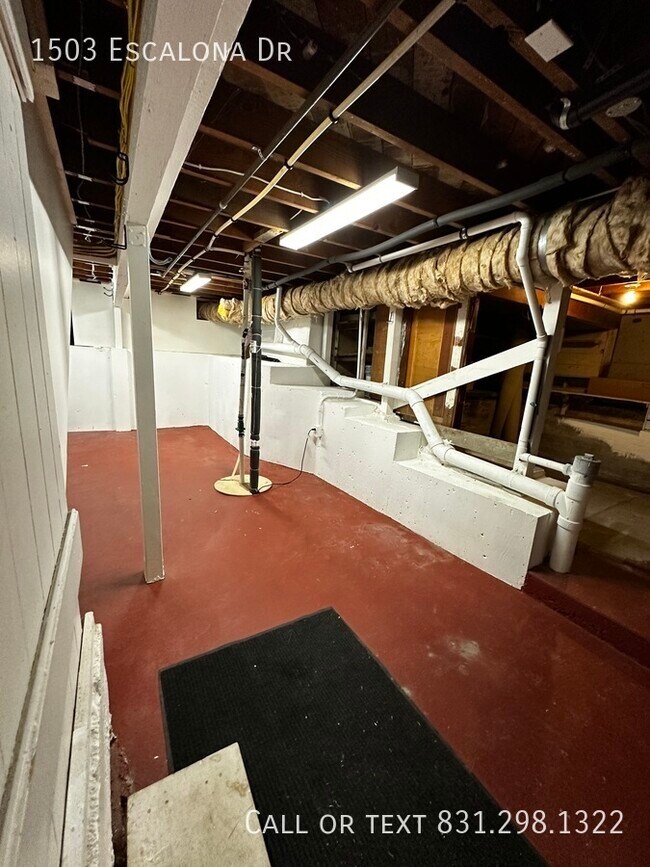 Building Photo - west side charm with garage