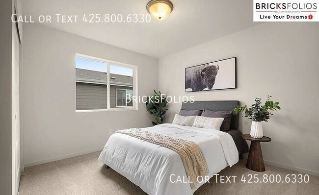 Building Photo - Brand-New Comfort Meets Everyday Convenience