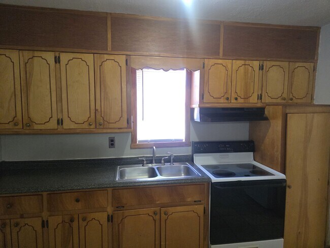 Building Photo - 9873 AR-352