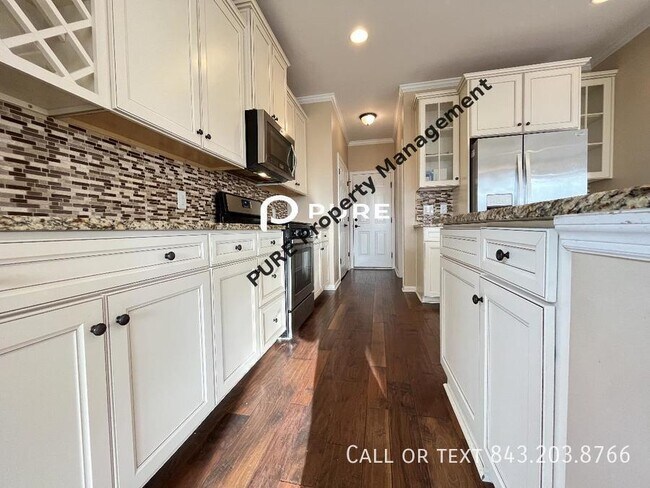Building Photo - Big Two Story Home in Cane Bay!