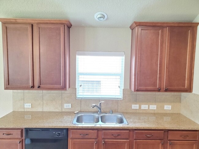 Building Photo - 1219 Pecos Pass Dr