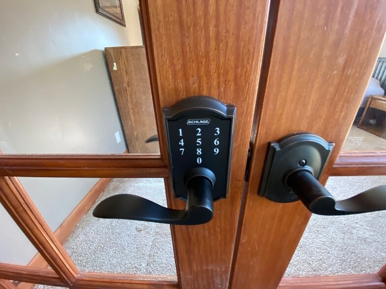 French Door Bedroom Lock - 588 Lake View Cir W