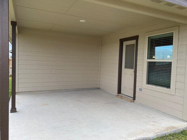 Building Photo - 1008 Davy St