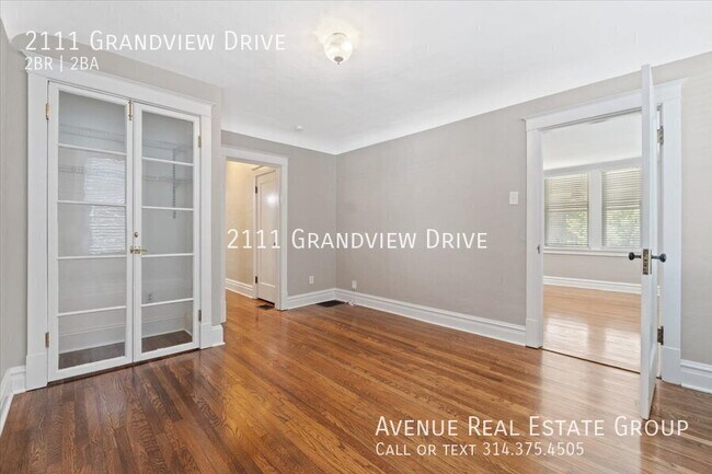 Building Photo - 2111 Grandview Dr