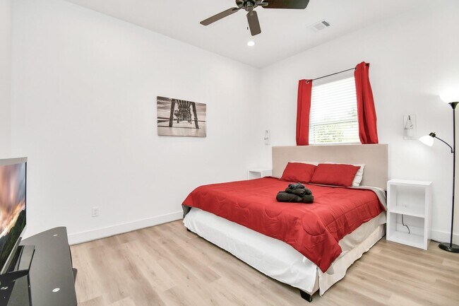 Building Photo - 4610 Indie Hts Ln