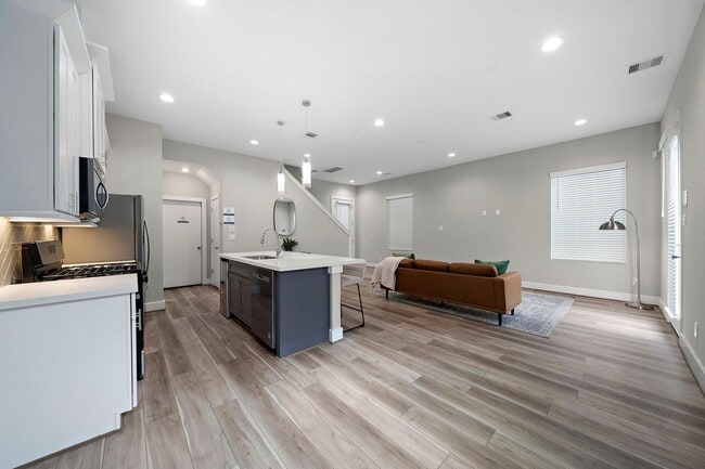 Building Photo - New construction 3 bedroom, 2.5 bathroom h...