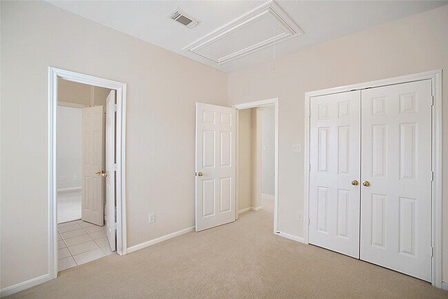 Building Photo - 111 Zephyr Bend Pl