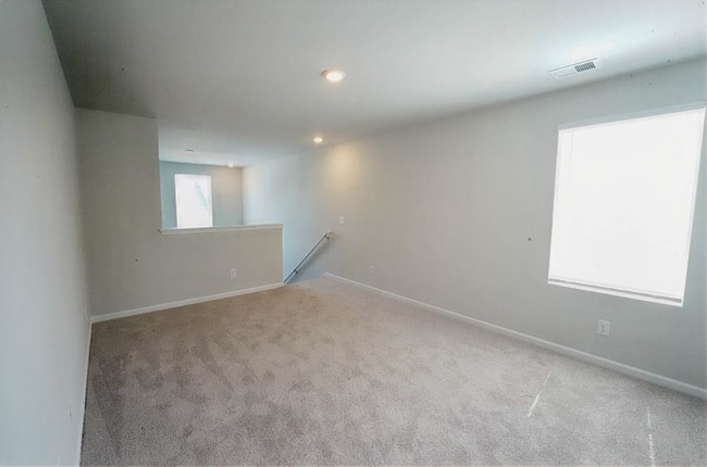 Building Photo - Beautiful 5BR Rincon Home with Open Floorplan & Loft Space